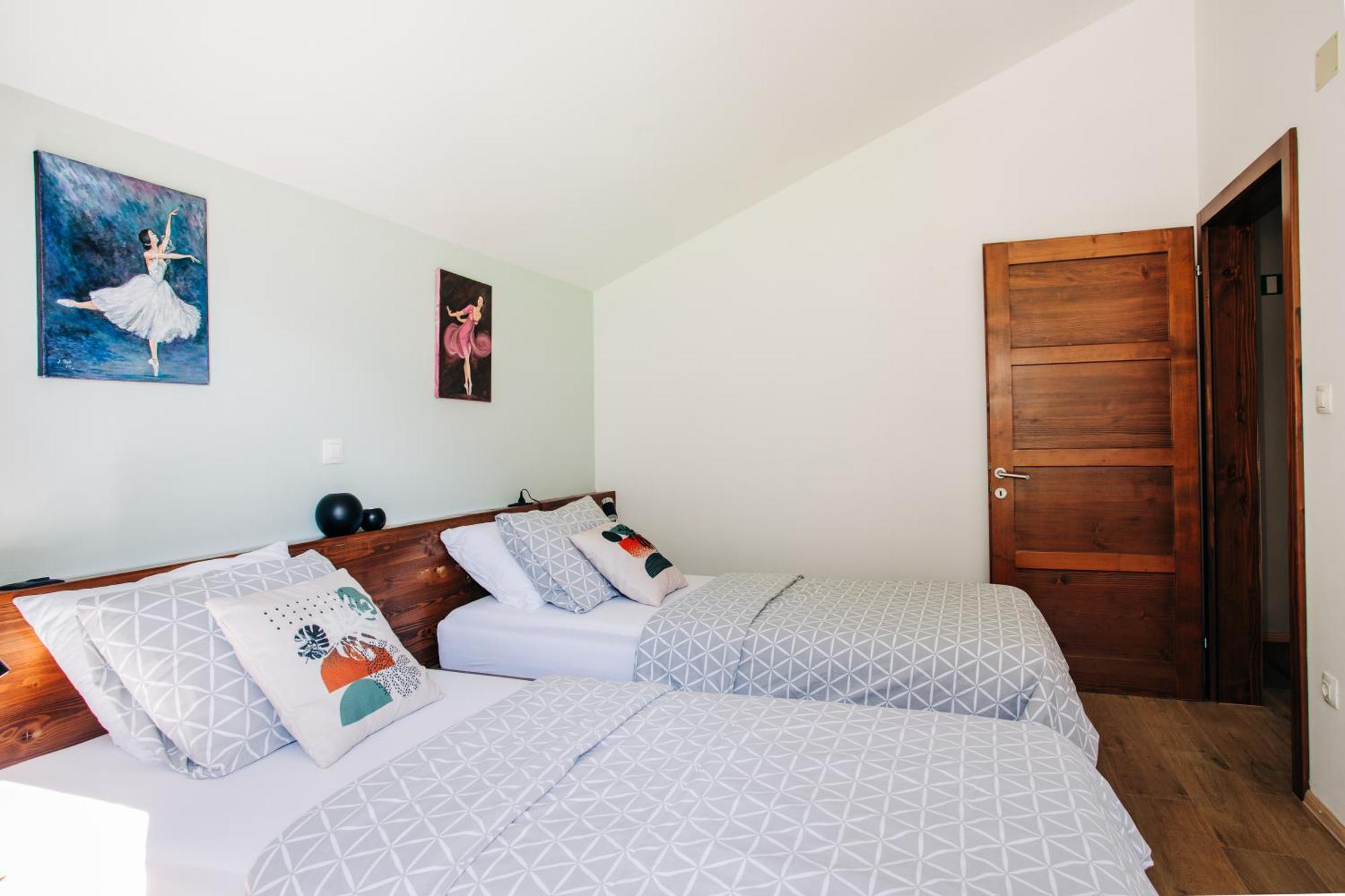 Apartment House Blazar Толмин Екстериор снимка